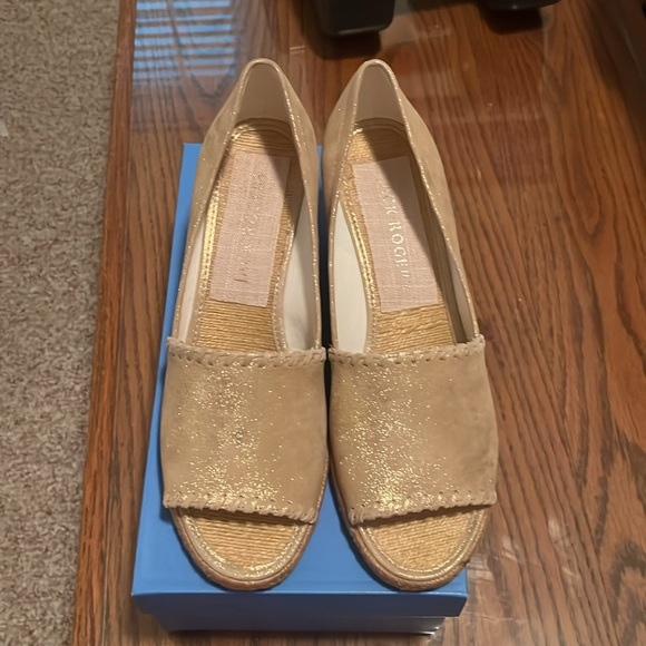 Jack Rogers Palmer wedge in gold - Picture 2 of 5